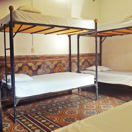 Hostal Sonati Leon Exterior photo